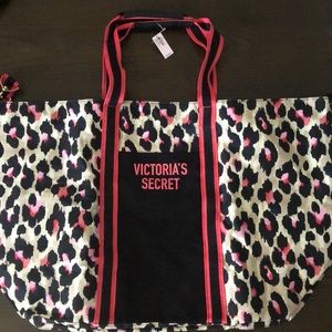 VICTORIA SECRET Leopard Print Tote
